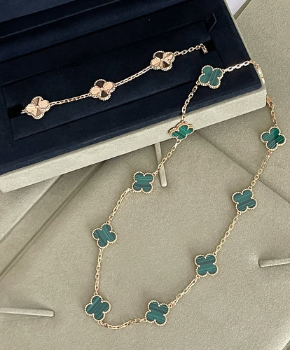 bloggerarmoire vancouver 1736501784806.jpg