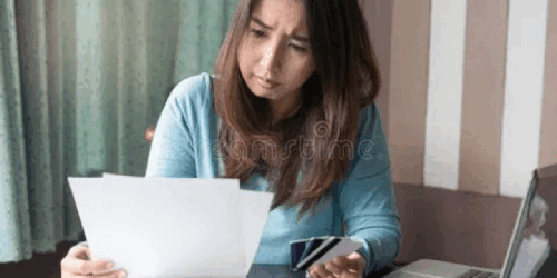 Expert Financial Advice for Credit Card Debt in Fenton, USA.gif