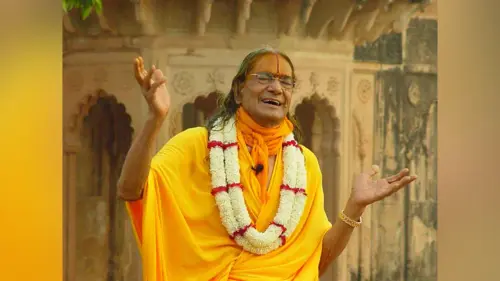 Sharad Purnima Special: The mission behind Jagadguru Kripalu Ji'.webp