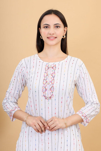 753220e4 2293 4d78 ac6e c94363aba8fc.jpg