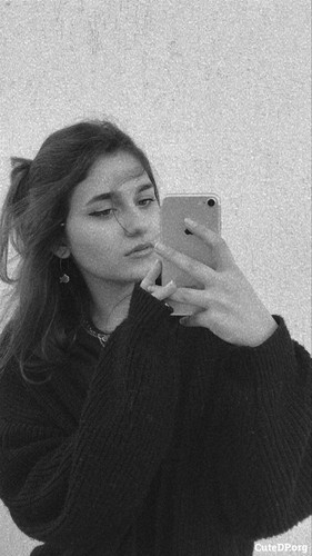 cute girl pic 56.jpg