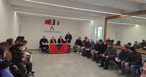 475492087 1164899615638152 1492614221304576590 n.jpg?stp=dst jpg s600x600 tt6& nc cat=100&ccb=1 7& n.jpg