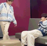 3b734dde85fd6d1a1d16003bf2b48c22.gif