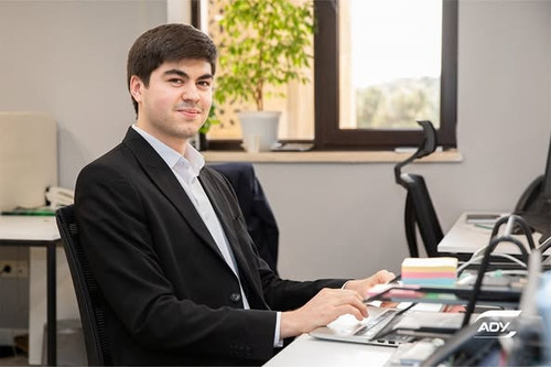 475998213 973632708196803 2149411058848069352 n.jpg?stp=dst jpg p526x395 tt6& nc cat=108&ccb=1 7& nc.jpg