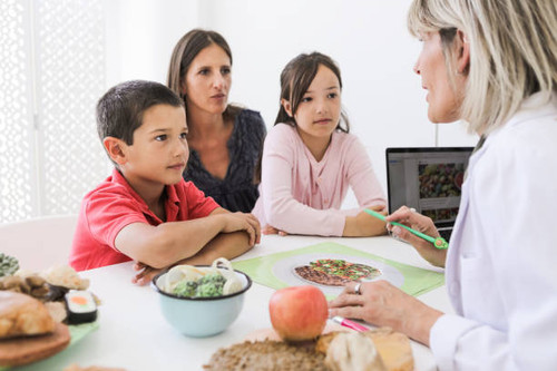Kids Nutritionist -  Diet2nourish.jpg
