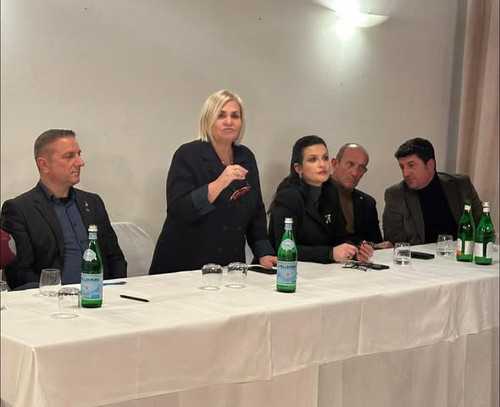 475467884 1200275558326139 3885016277216994419 n.jpg?stp=dst jpg p480x480 tt6& nc cat=110&ccb=1 7& n.jpg