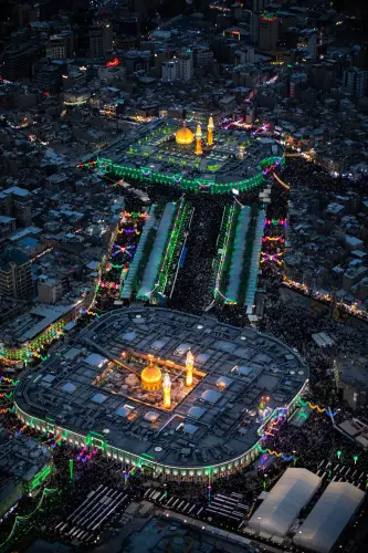 karbala imam hossein hazrat abbas iraq arbaeen beynolharamayn moharram ashoora tasooa moon night 967.webp