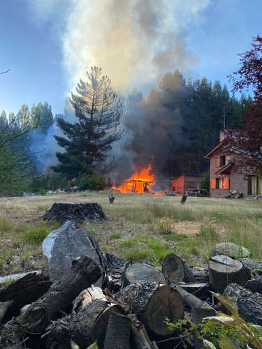 238ef771 4229 4265 a261 3f168efd6235.jpg