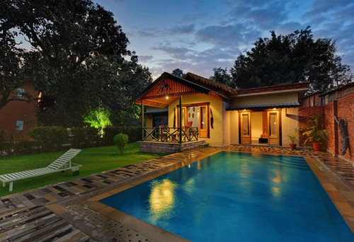 Ring in 2025 with Luxe: Exclusive New Year Packages Await!.jpg
