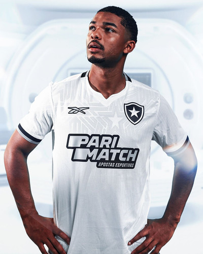 Terceira camisa do Botafogo 2024 2025 e lancada pela Reebok 4.jpg
