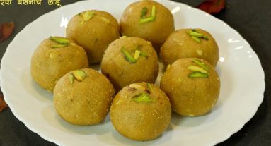 Rava Besan Ladoo.jpg