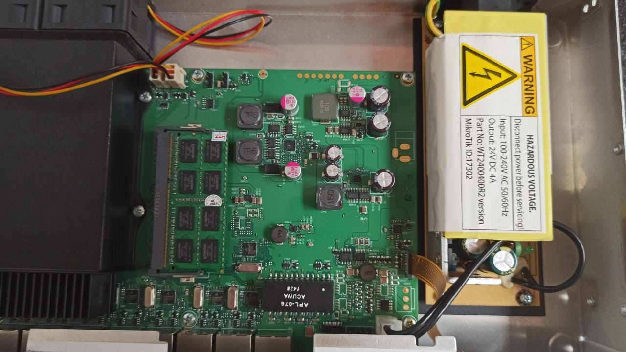 Hitachi Seiki I/O Board FIOSL 20-01-00-00 Fanuc Interface