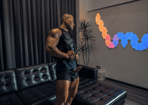 HORMONE Issue #25C (61).png