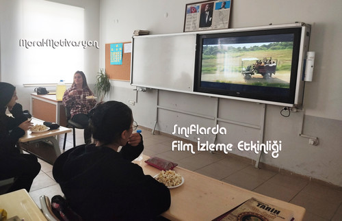 0 Manset Siniflarda Film izleme etkinligi 2024.jpg