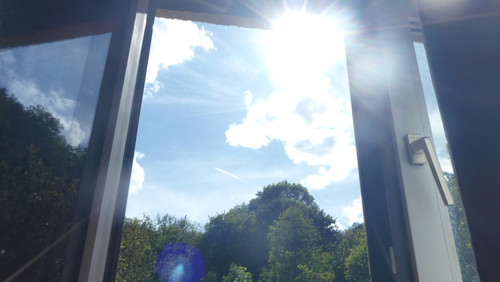 Flare; Publicdomain; Cc0; Freeimage;.jpg