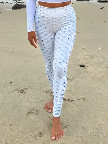 47Wailea leggings front with logo 3 1080x