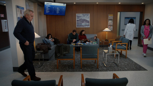 Manifest.S02E01.Fasten.Your.Seatbelts.1080p.AMZN.WEB DL.CZ EN.DD+5.1.H.264 AJP69.mkv snapshot 04.50 .jpg