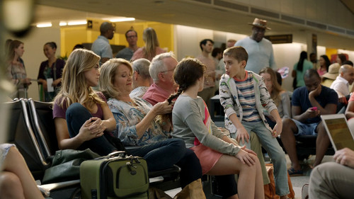 Manifest.S01E01.Pilot.1080p.AMZN.WEB DL.CZ EN.x265.HEVC My.mkv snapshot 00.16 [2024.12.27 18.16.59].jpg