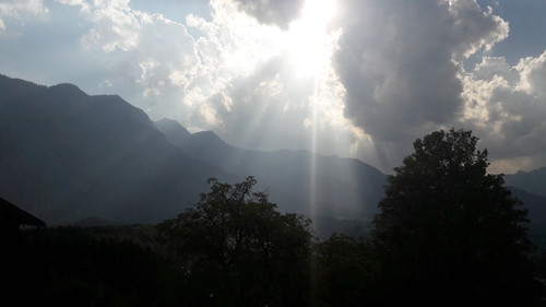 Skies Sun Godray Flare Publicdomain (1).jpg