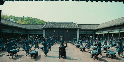 [繁城之下].Ripe.Town.2023.S01E06.2160p.WEB DL.HEVC.DDP5.1.2Audios QHstudIo.mp4 20241024 203952.498.png