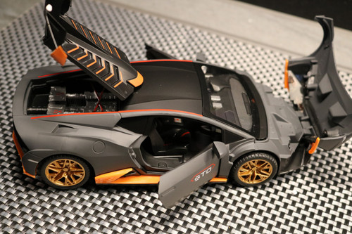 Метална кола Lamborghini Huracan STO.jpg
