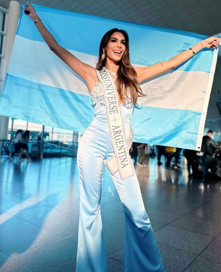 La bellísima Miss Argentina - Magalí Benejam- ya se encuentra rumbo a tierras Mexicanas para dar inicio a una nueva edición de la contienda universal mas importante de todas. 2fkO3Av