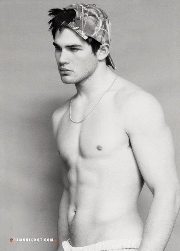 tumblr 6e60a8886e7ea2ad13296efd2bbb1d9e 793ba9d1 2048.jpg