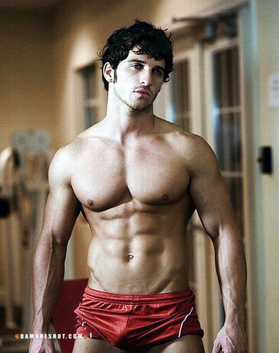 tumblr 3acb612e6d1264281d3234d59e9d96c3 c570addf 2048.jpg