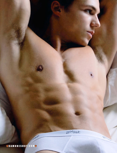 tumblr 07a9396f55846c4f8ab3b7b8991614c5 f3ef2f51 2048.jpg