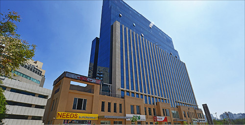 Commercial Property for Rent in Golf Course Road, Gurgaon | Commercial Projects.jpg