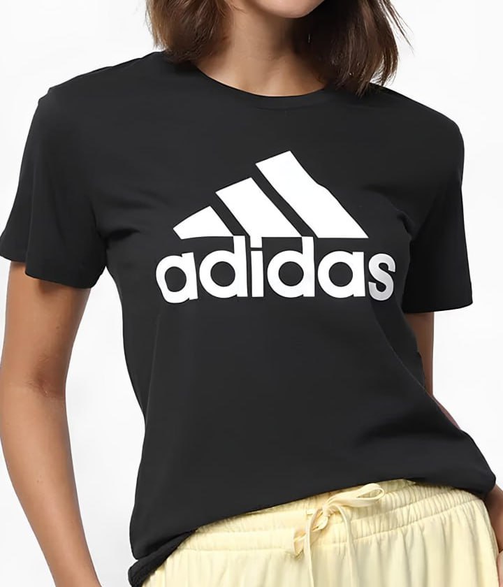 Camiseta Loungewear Essentials Logo adidas Feminina