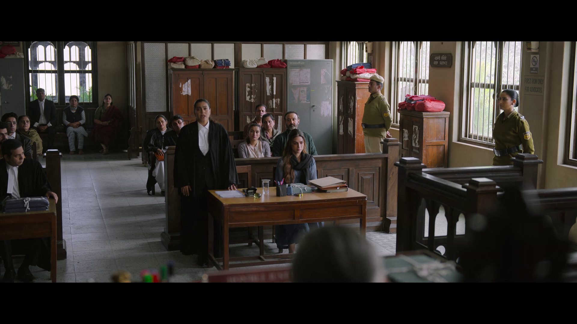 Screenshot of Do Patti  Full HD (2024) &bull; Hindi on MovieLinkBD