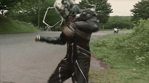 SmartSelect 20250106 231956 YouTube.gif