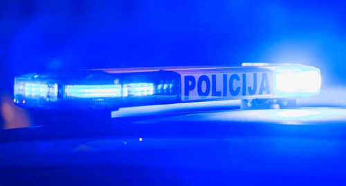 Policija noc rotacija.jpg