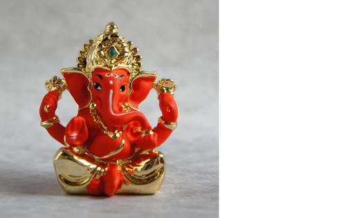How to Enhance Your Workspace with Ganesha Idol for Focus and Success.png