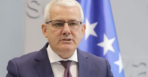 13204156898654083226?url=https%3A%2F%2Fshqiptarja.com%2Fuploads%2F780x440%2F1736340828 xhelalsvela.J.jpg