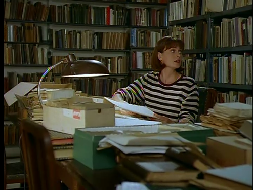 cap Broken Lullaby [1994] 00 35 16 04.png