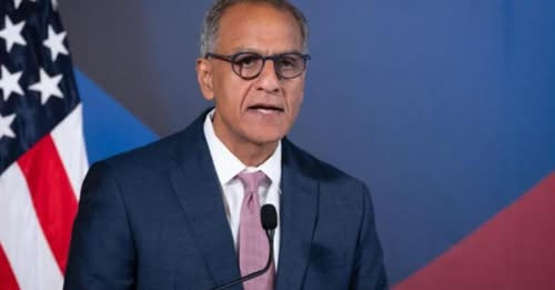 7107444655076394717?url=https%3A%2F%2Fshqiptarja.com%2Fuploads%2F780x440%2F1736275150 richardrverma..jpg