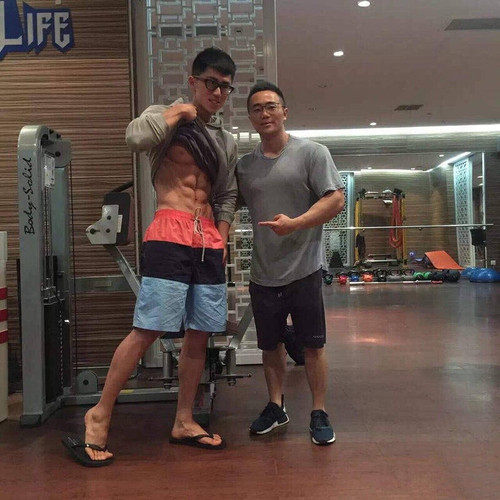 tumblr pek48kptoD1xzr55oo3 1280.jpg