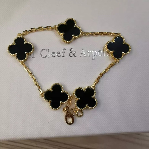 OqcAAOSwyUNnU7Ce (1).jpg