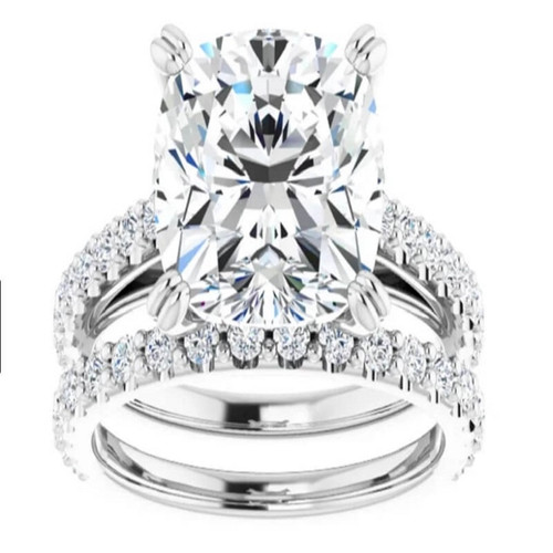 Buy Vivien Cushion Cut Moissanite Ring Online.jpg