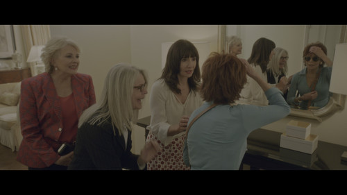 Book.Club.2018.Hybrid.2160p.PMTP.WEB DL.CZ EN.DoVi.HDR10plus.HEVC 126811.mkv snapshot 01.26.57 [2024.jpg