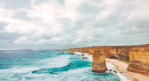 Melbourne Thumbnail.jpg