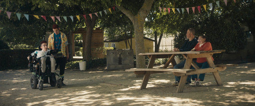 Championext.2023.1080p.BluRay.CZ ES.x264 UNVEiL.mkv snapshot 00.59.28 [2025.01.21 06.40.45].jpg