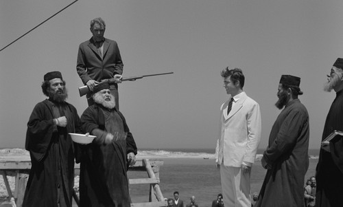 Zorba.the.Greek.1964.1080p.BluRay.CZ EN.x265.HEVC My.mkv snapshot 02.11.50 [2025.01.21 11.58.23]
