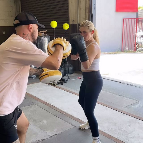 6861263364207358504330 0 06c374ca9cf5b5bc4281fcf0d617389a