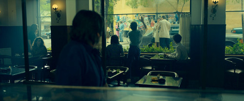 Los.Farad.S01E01.Import.and.Export.1080p.AMZN.WEB DL.ES EN.DD+5.1.H.264 playWEB.mkv snapshot 06.00 [.jpg