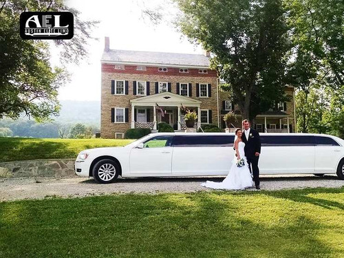 Wedding Party Services in San Antonio for Your Big Day.jpg