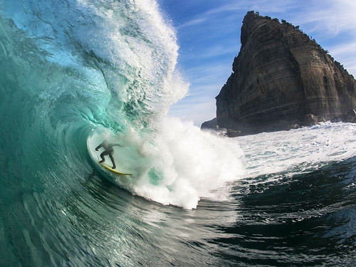 surfer brook phillips australia 91303 990x742.jpg