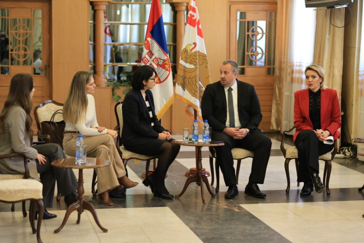 Grad Kragujevac uspostavio saradnju sa Nacionalnim Demokratskim Institutom